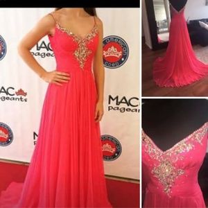 !SOLD! Pink Macduggal